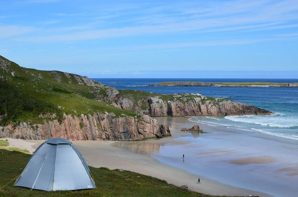 Peut-on camper sur la plage ?